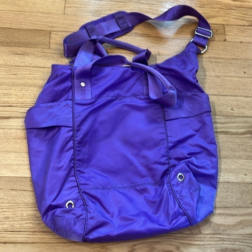 Ivivva by Lululemon Shake It Up Tote Bag limited edition Disney purple - Picture 5 of 11